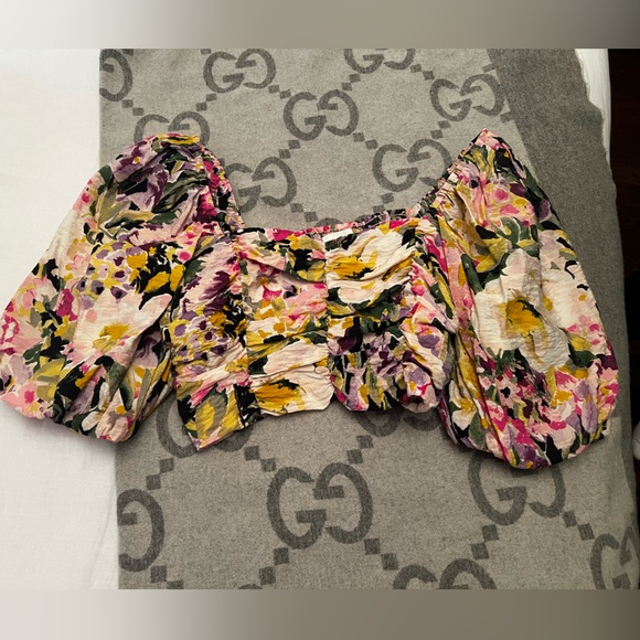 H&M pretty floral cropped blouse, size M - Picture 6 of 8
